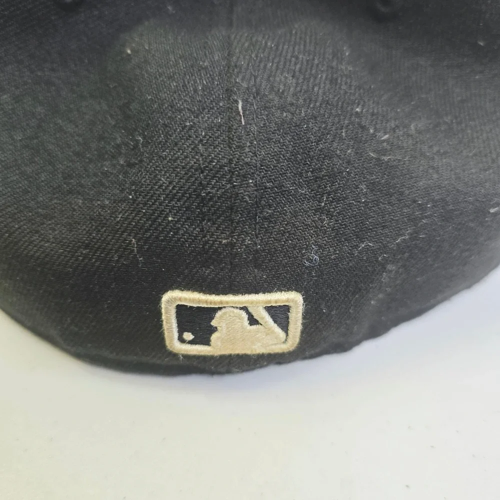 New Era Men's Atlanta Braves 59FIFTY Fitted Hat 7 3/8 Black White Logo Cap U3